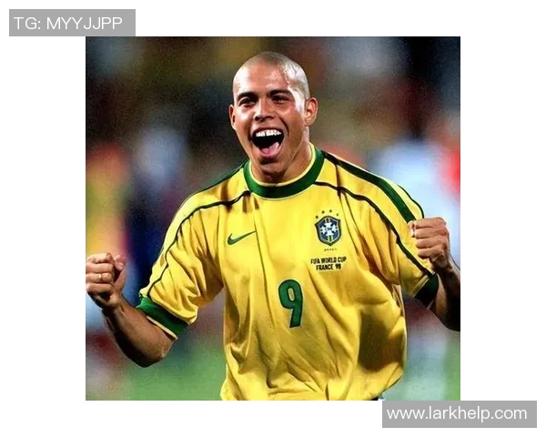 巴西足球历史巨星的辉煌岁月与绿茵场上传奇风采